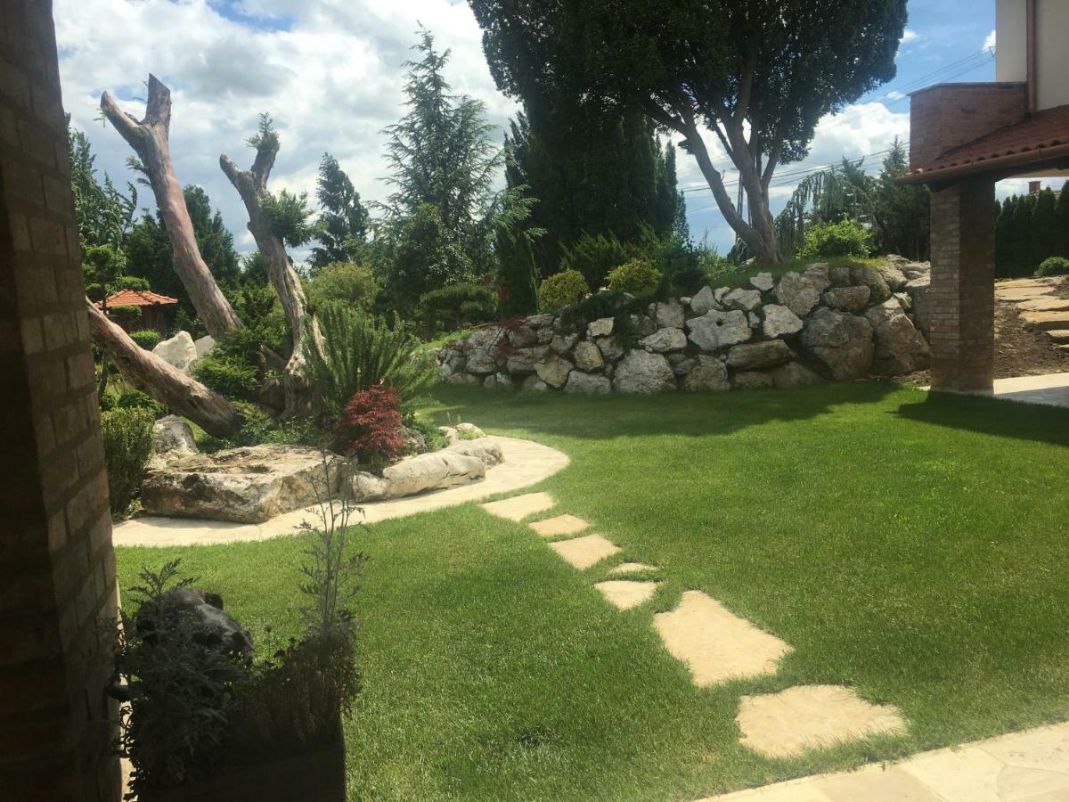 Villa Garden 佐洛埃格塞格 外观 照片